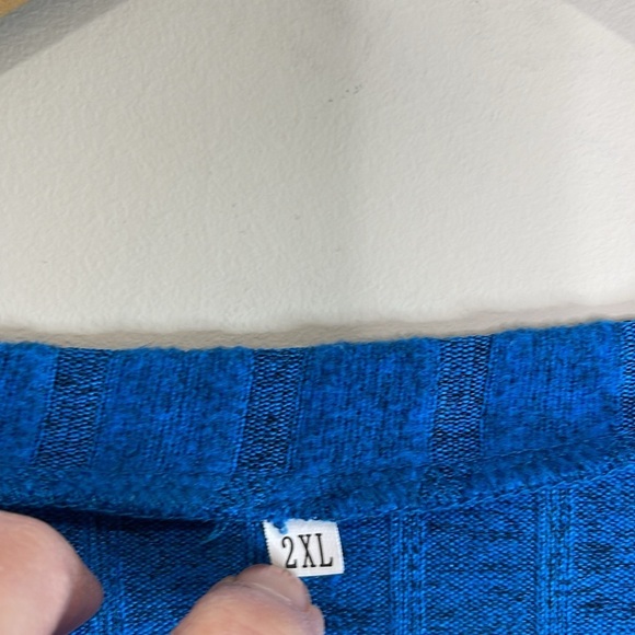 Amazon Blue Ribbed V-Neck Lightweight Sweater Short Sleeve Stretch Plus Size 2XL - Picture 8 of 11